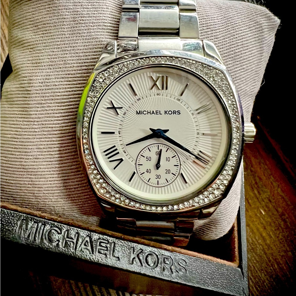 Selling cause I just have too many watches